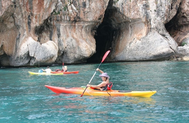  Kayak rental with guide 